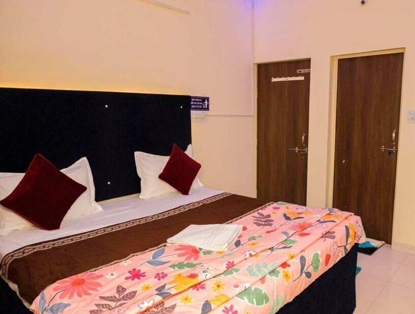 Hotel O Pop Hotel Blue Star Bhilai Extérieur photo